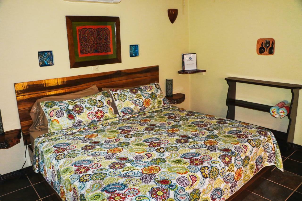 Caribe Town Bungalows Puerto Viejo de Talamanca Εξωτερικό φωτογραφία