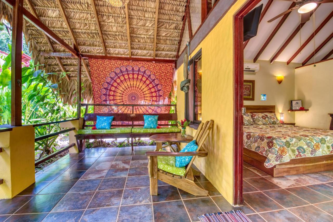 Caribe Town Bungalows Puerto Viejo de Talamanca Εξωτερικό φωτογραφία