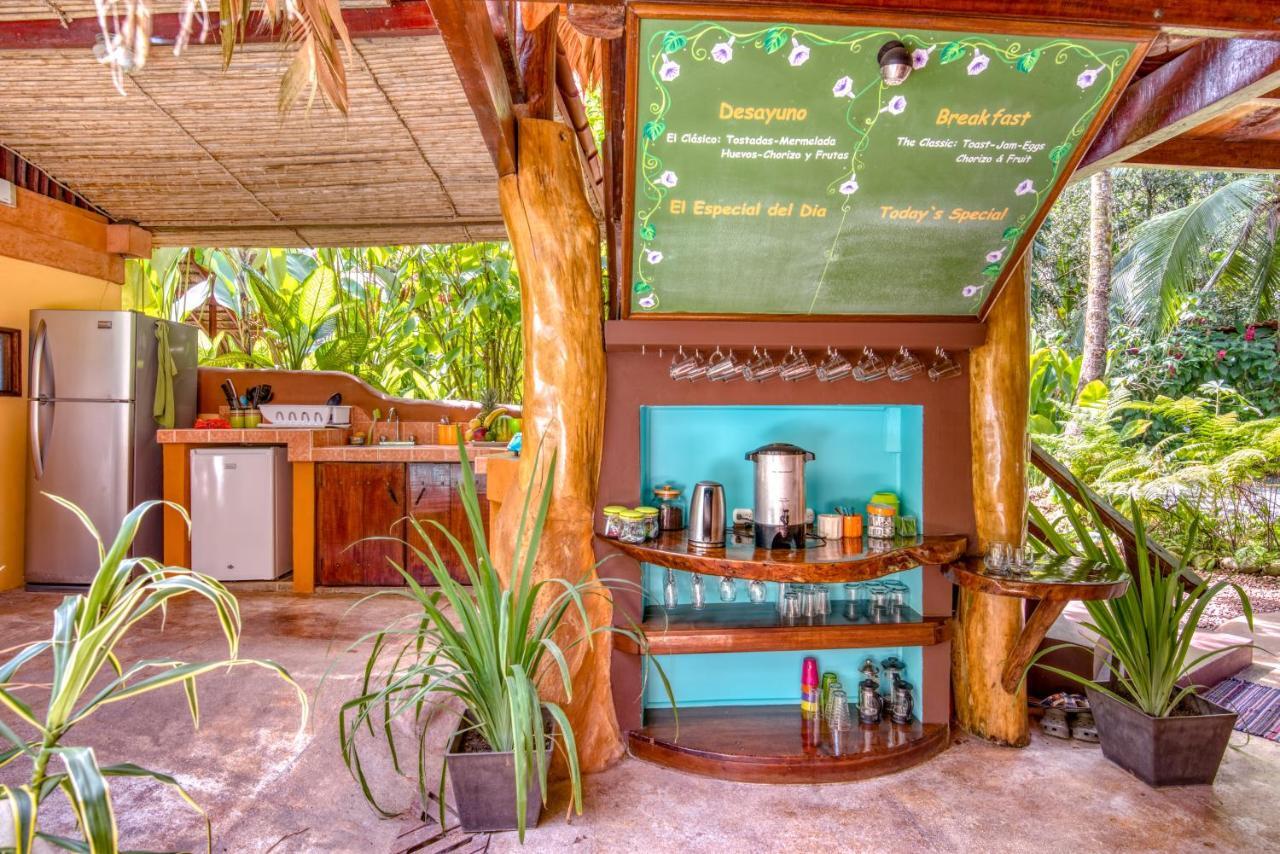 Caribe Town Bungalows Puerto Viejo de Talamanca Εξωτερικό φωτογραφία