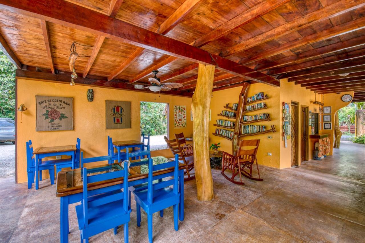 Caribe Town Bungalows Puerto Viejo de Talamanca Εξωτερικό φωτογραφία